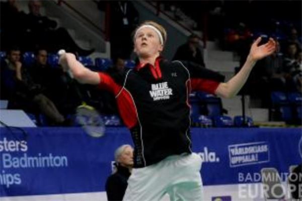 凭借出色的 凭借出色的