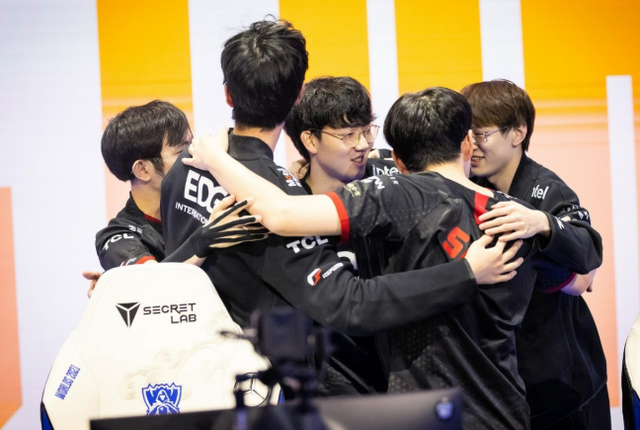 被完全压制 被完全压制