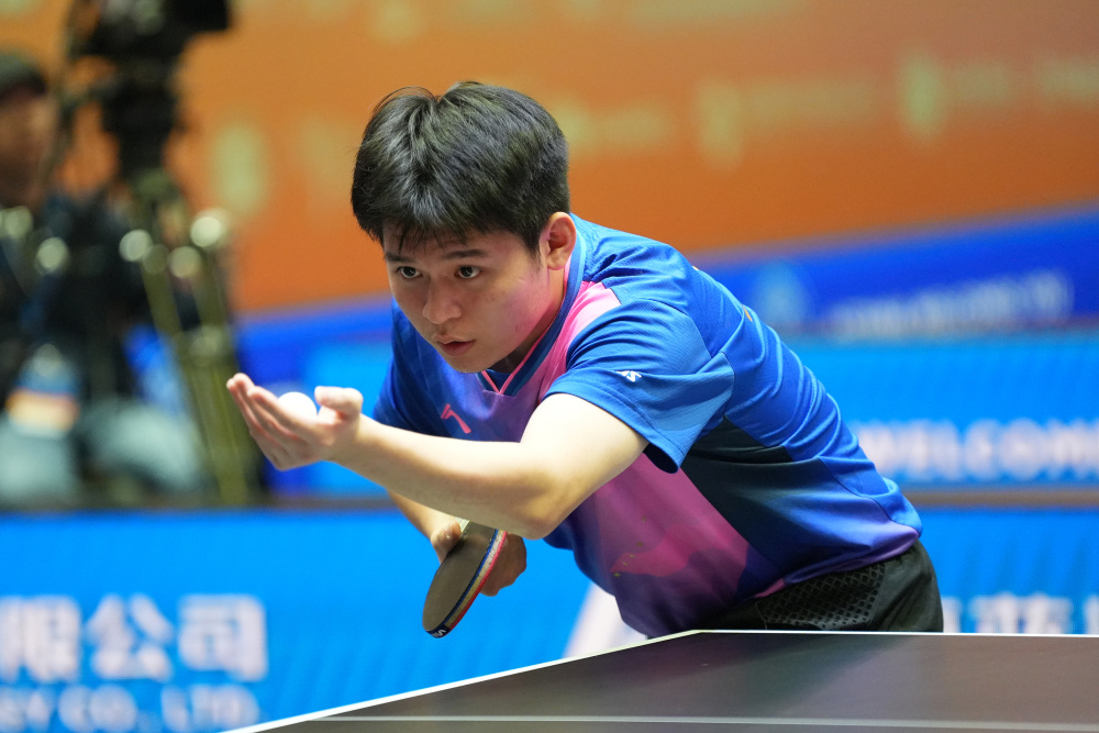 口误？斯洛特：梅西C罗没在英超踢过，很难比较他俩和萨拉赫37亮71回复.